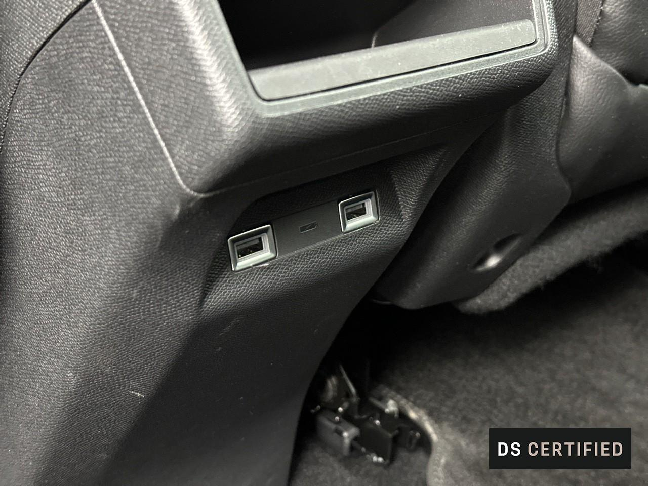 Ds Ds 7 crossback bluehdi 130 eat8 edition france — photo 39