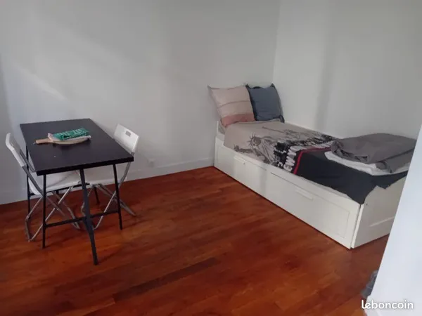 Location meublée studio Auteuil