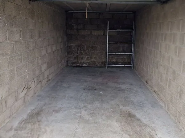 Parking 15 m²