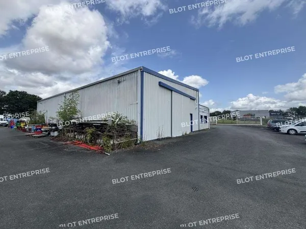 A louer locaux d'activités 500m² à Bouvron