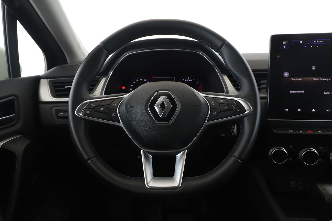 Renault Captur 1.3 TCe Intens EDC — photo 16