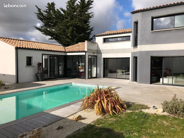 Location maison 200 m2 Salles sur Mer