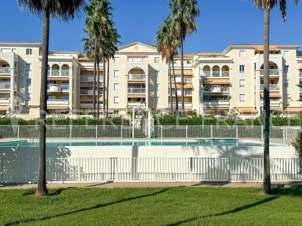 Appartement 4 pièces 106 m²