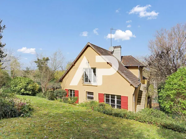 Maison 7 pièces 165 m²