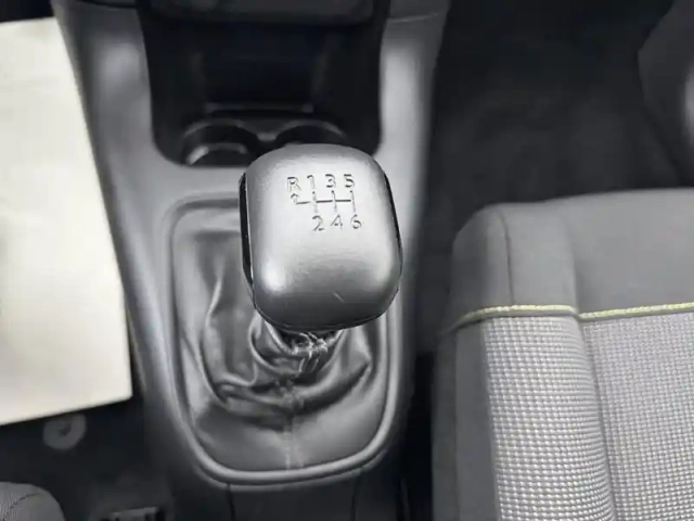 Citroën C3 bluehdi 100 ch bvm6 plus — photo 24
