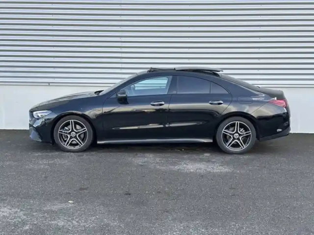 Mercedes Cla 200 d coupé amg line — photo 2