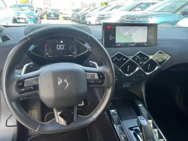 Ds Ds 3 crossback puretech 130ch performance line + automatique 109g — photo 11