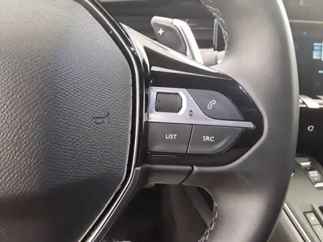Peugeot 508 sw hybrid 180 e-eat8 — photo 11