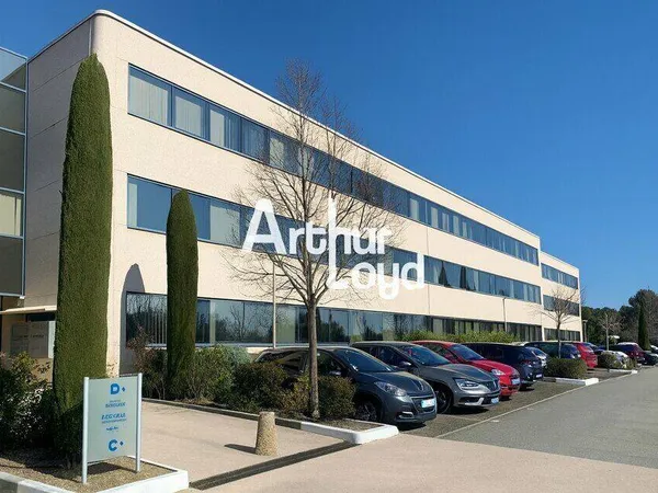 Bureaux 1990 m²