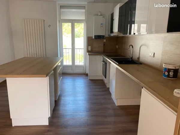 Loue très beau F4