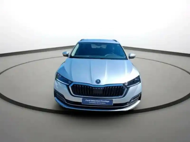 Skoda Octavia combi 2.0 tdi 150ch business dsg7 — photo 2