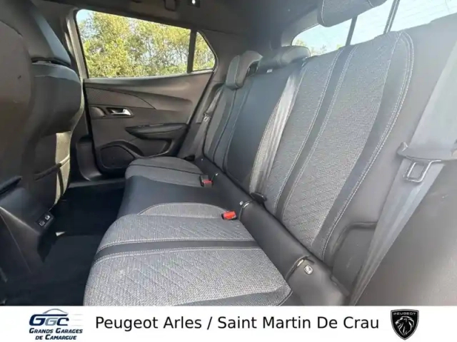 Peugeot 2008 puretech 100 s&amp;s bvm6 — photo 10