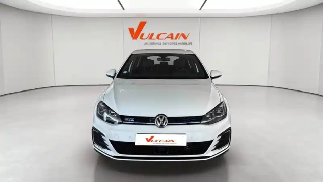 Volkswagen Golf 1.4 hybrid rechargeable opf 204 dsg6 — photo 5