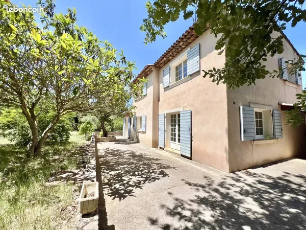 Maison 5 pièces 158 m²