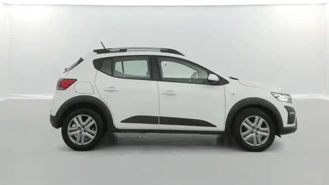 Dacia Sandero tce 90 — photo 18