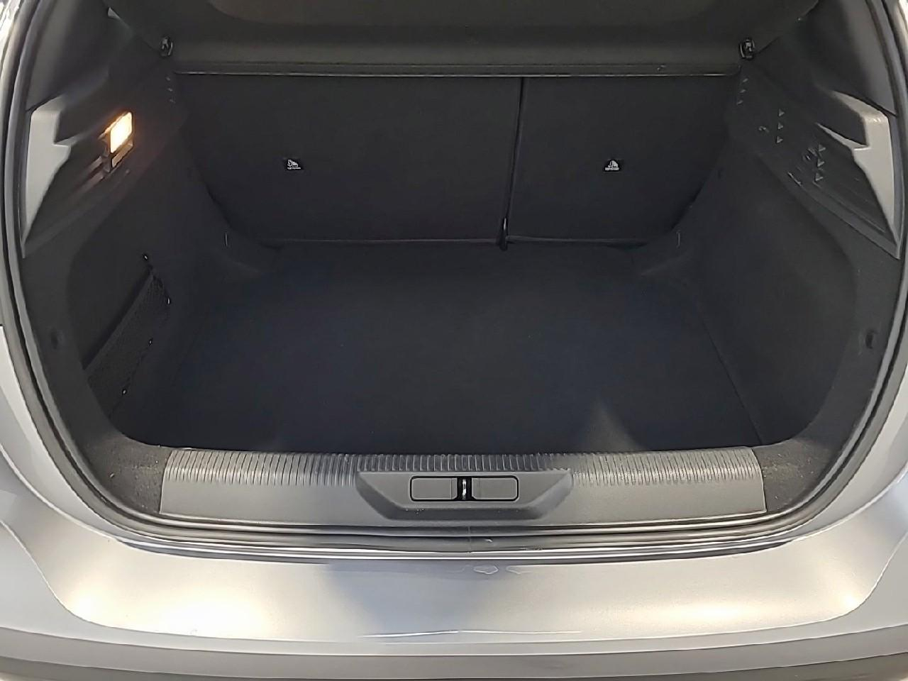 Peugeot 308 bluehdi 130ch s&s eat8 active pack — photo 14