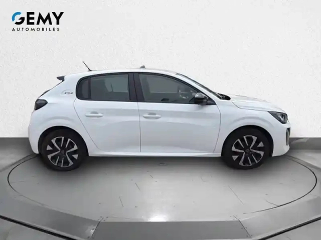 Peugeot 208 100 s&amp;s bvm6 — photo 4