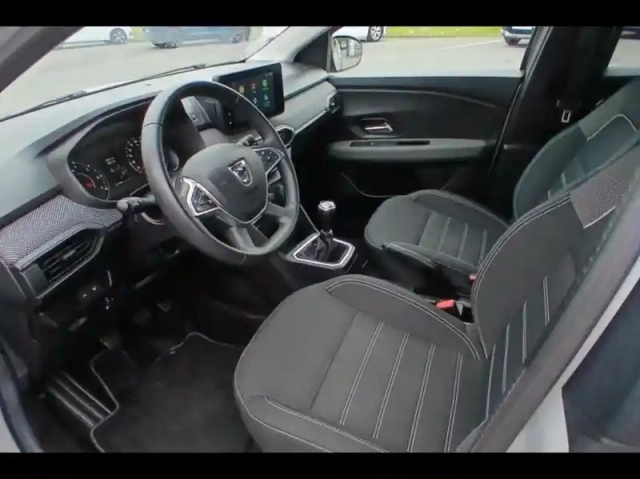 Dacia Jogger 1.0 eco-g 100ch confort 5 places — photo 10