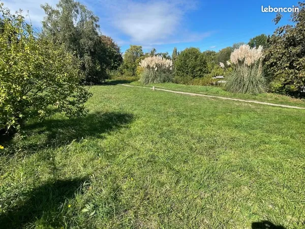 Terrain 666 m² Eragny