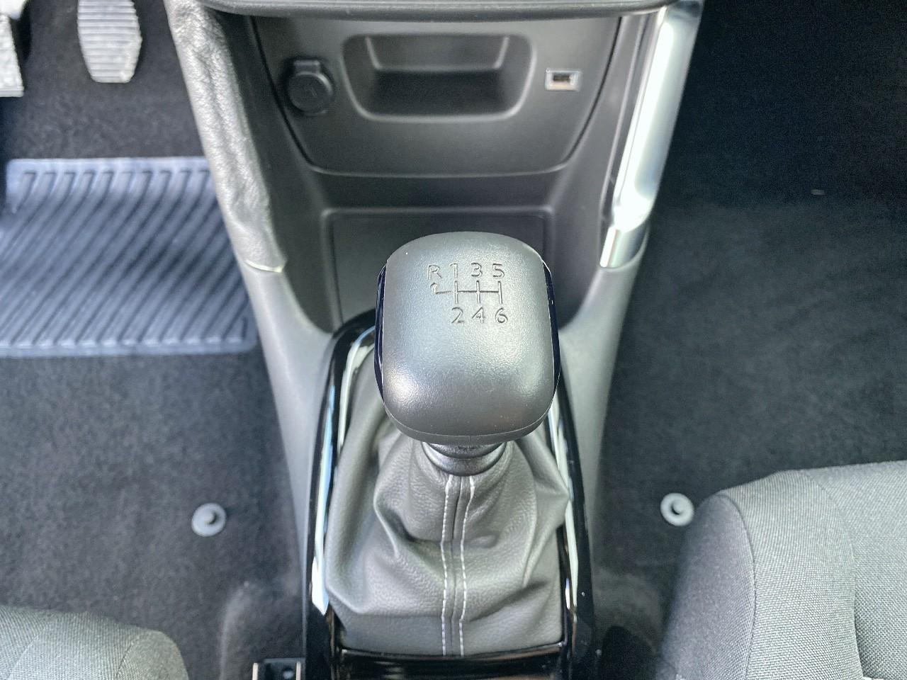 Citroën C3 Aircross bluehdi 110ch s&s c-series — photo 15