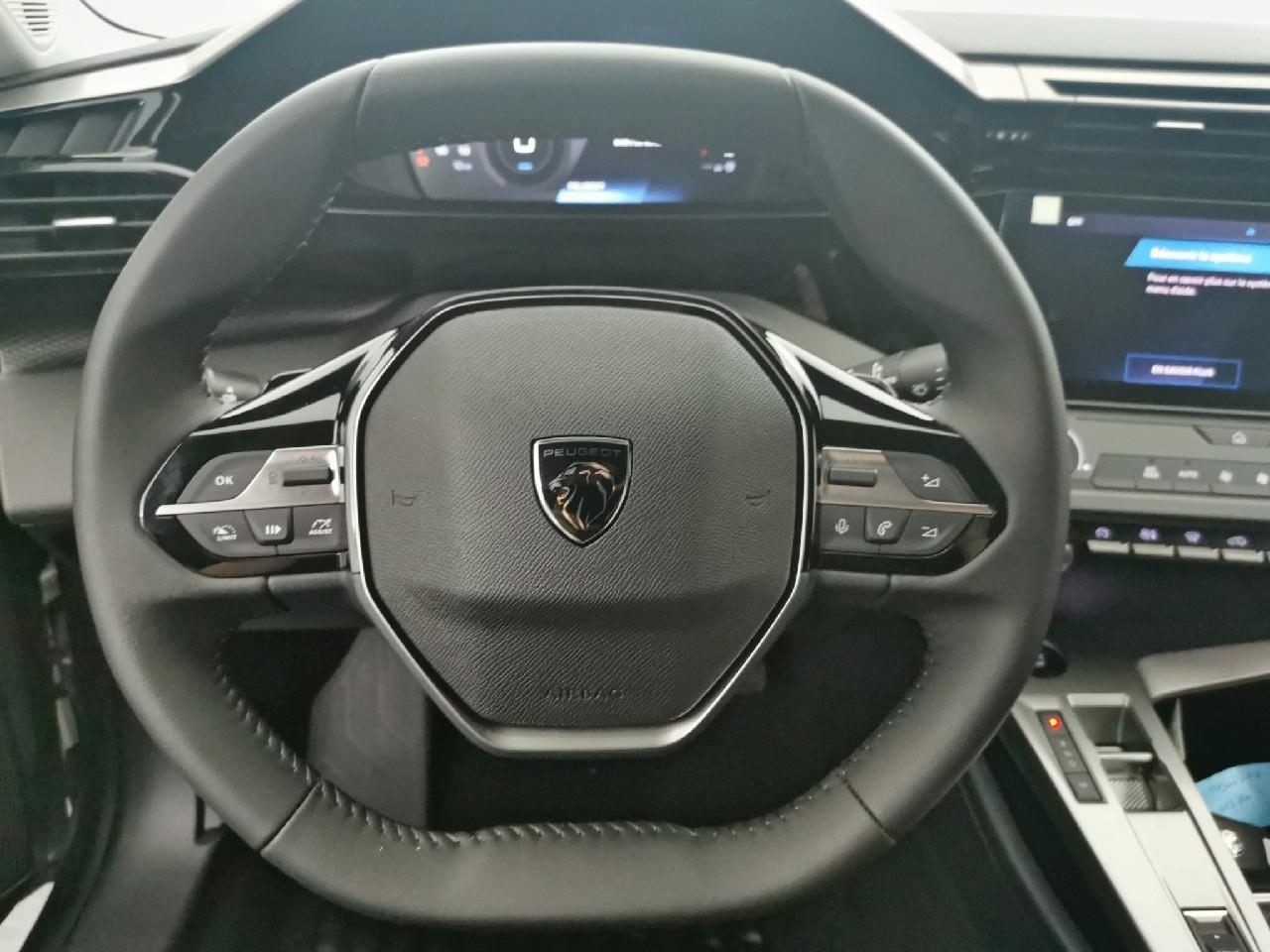 Peugeot 308 sw hybrid 145 e-dcs6 style — photo 19