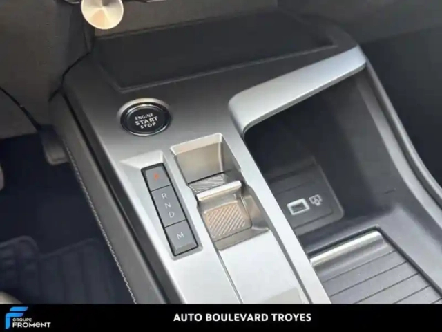 Peugeot 408 1.2 puretech 130ch s&amp;s allure eat8 — photo 14