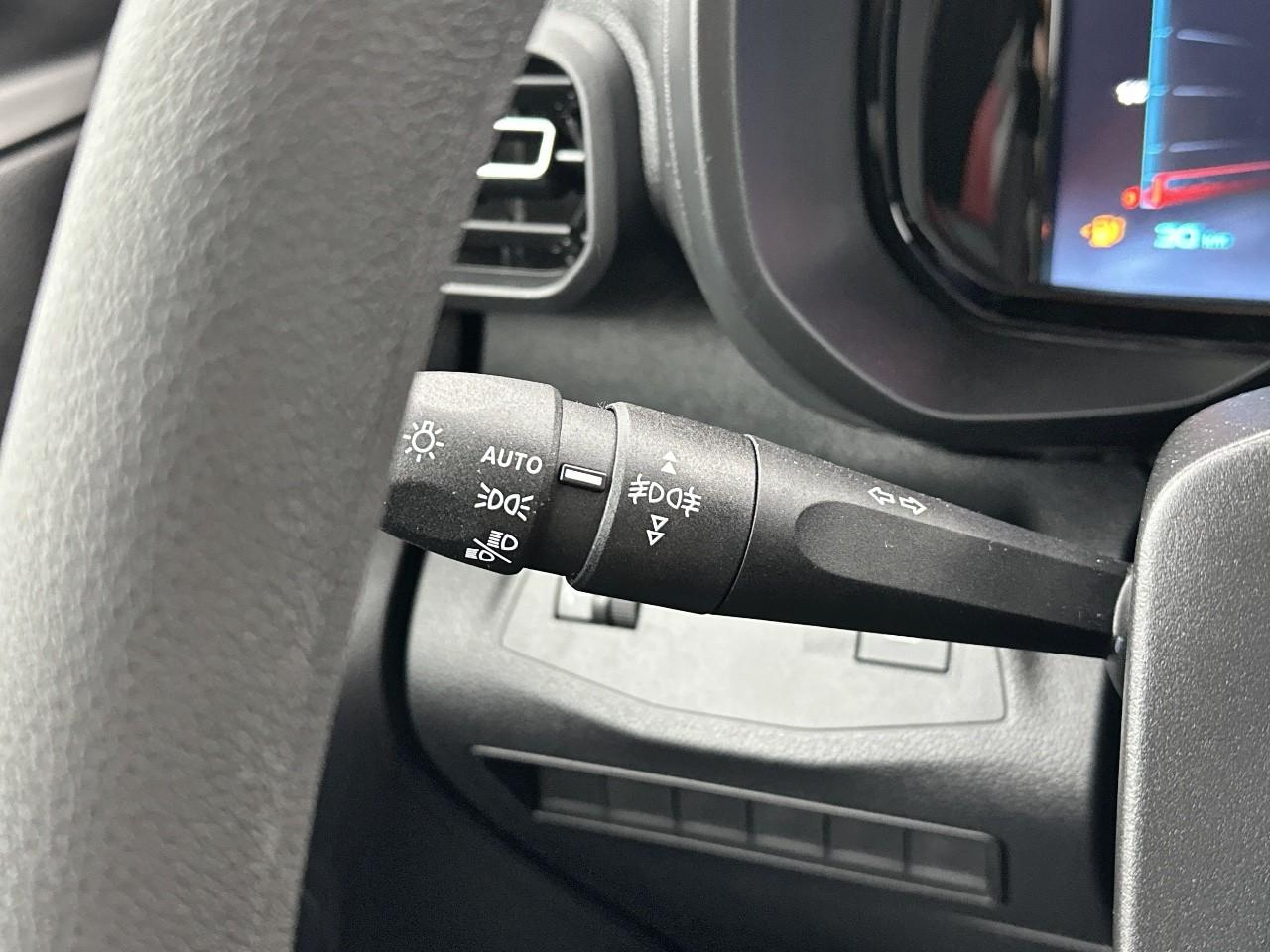 Citroën Berlingo van m diesel 100 ch manuelle — photo 17