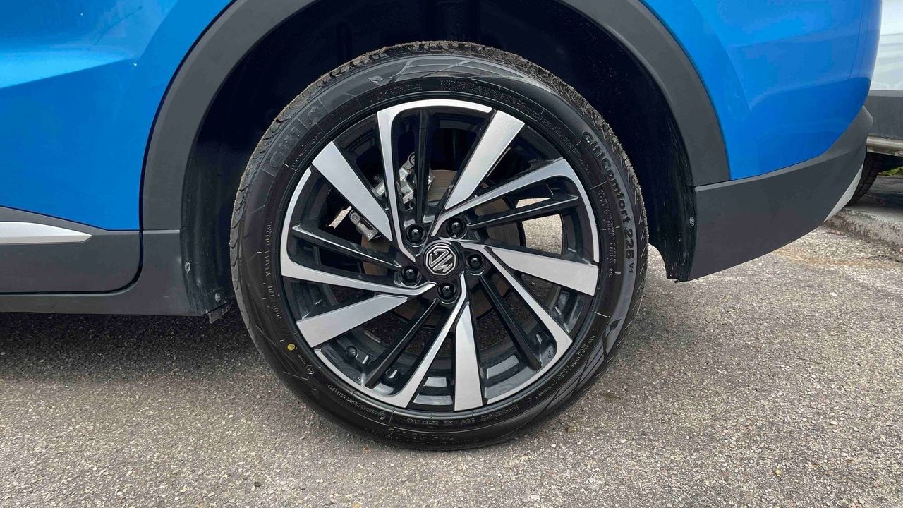 MG ZS 1.5 L Hybrid+ 197 ch — photo 23