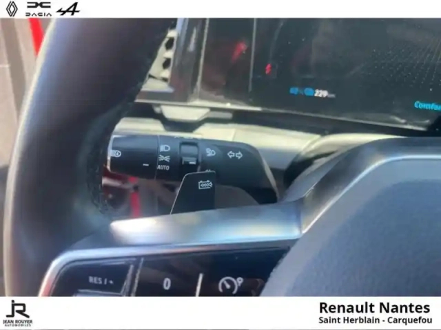Renault Megane e-tech electric ev60 220ch techno optimum charge - pompe à chaleur — photo 13