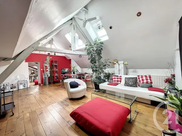 Appartement 4 pièces 84 m²