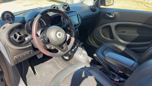 Smart Fortwo Coupe 0.9 90 BA6 - Brabus Style – 2019 – 55815 km – Essence – Boîte Automatique — photo 13