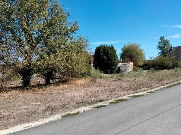 Terrain 917m2 constructible vignoux sur barangeon
