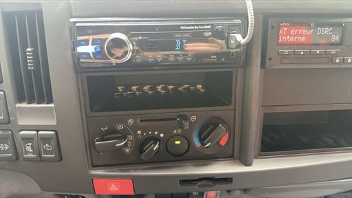 Isuzu P75 5.2 D 190 BVA6 - Serie N Simple Cabine – 2019 – 53500 km – Diesel – Boîte Automatique — photo 10