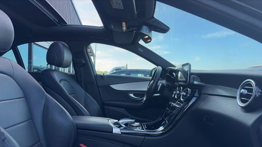 Mercedes Classe C 220 CDI 170 9G-Tronic - AMG Line – 2017 – 126000 km – Diesel – Boîte Automatique — photo 19
