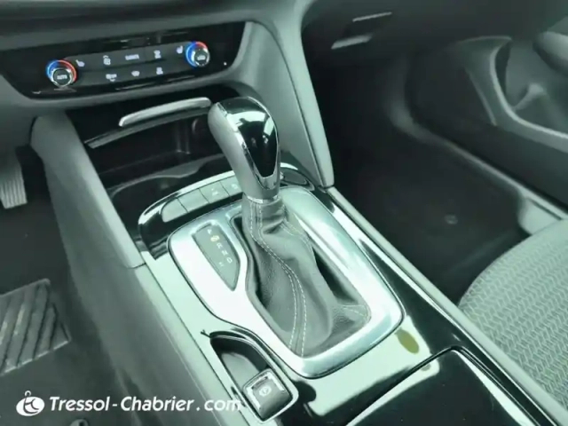 Opel Insignia sports tourer 1.5 diesel 122 ch bva8 elegance business — photo 5