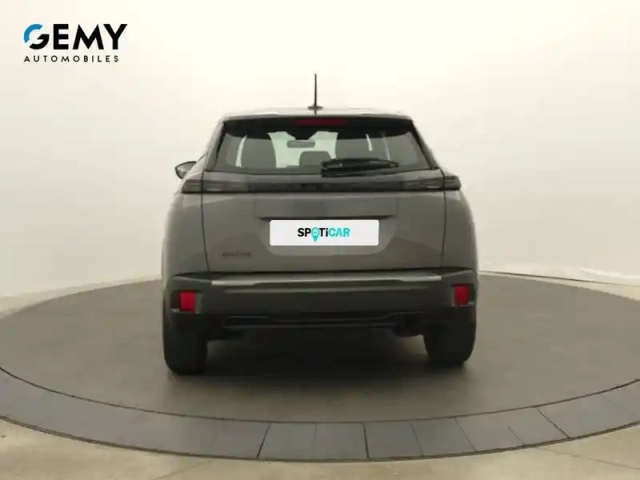 Peugeot 2008 puretech 100 s&amp;s bvm6 — photo 5