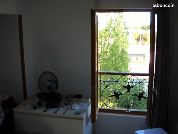 Appartement - 1 pièce - 15 m² - Etage 3/3