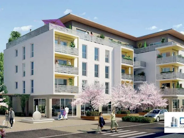 Local commercial 136 m²