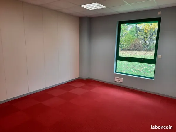 Location de bureaux, individuels ou groupés, sur périphérique de Caen Sud