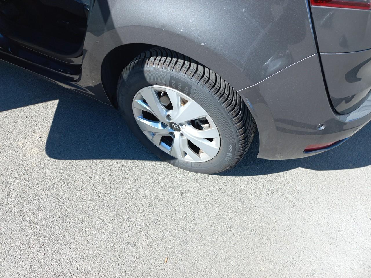 Citroën C4 spacetourer bluehdi 130 s&s bvm6 feel — photo 11