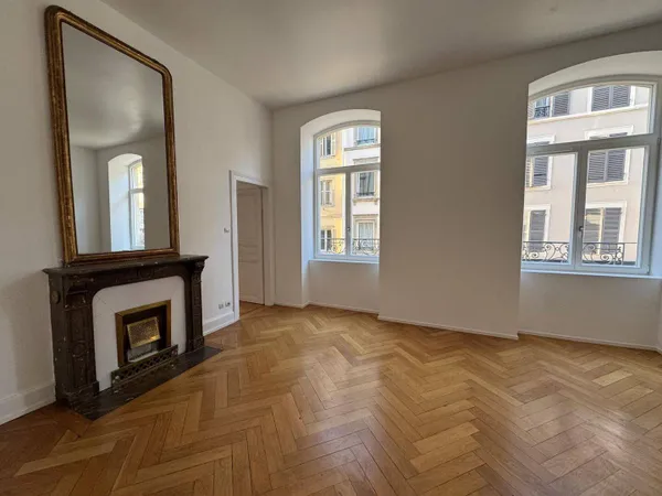 Appartement 4 pièces 105 m²