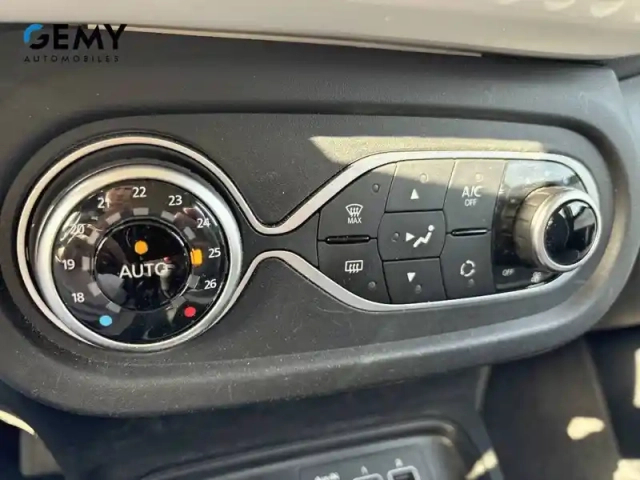 Renault Twingo iii sce 65 - 21 — photo 20