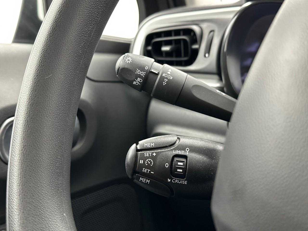 Citroën C3 puretech 83 s&s bvm5 you! — photo 19
