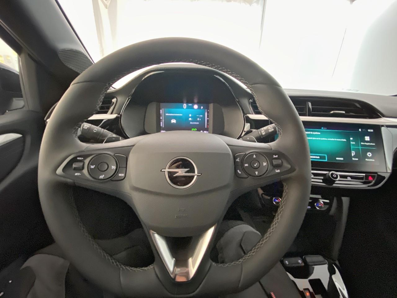 Opel Corsa 1.2 turbo hybrid 145 ch autom gs — photo 12
