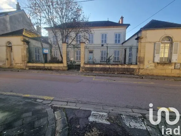 Immeuble de rapport 280 m²