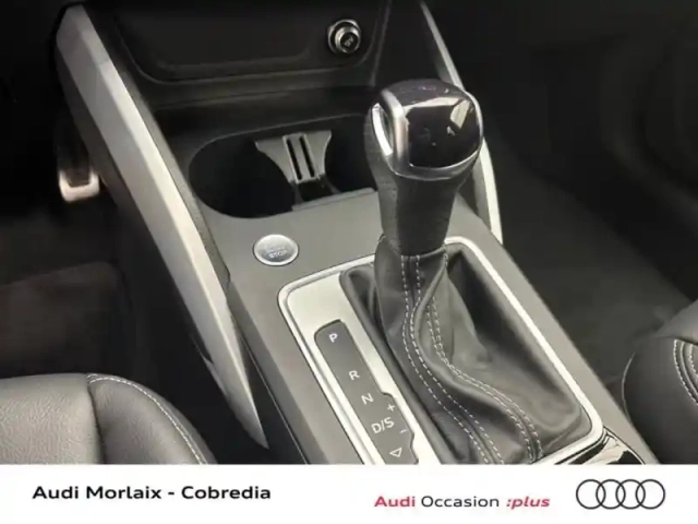 Audi Q2 35 tfsi 150ch s line s tronic 7 — photo 13
