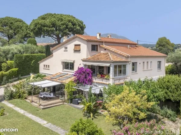 Propriété en Viager 5 pièces 124 m²