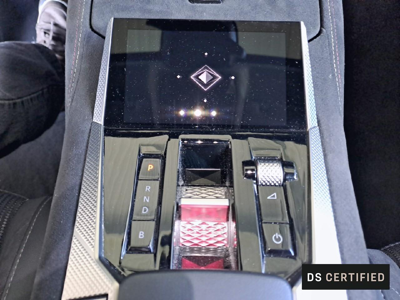 Ds Ds 4 hybride e-tense 225 eat8 performance line+ — photo 15