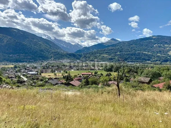 Terrain constructible 808 m²
