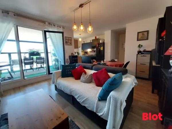 À VENDRE SAINT MELOIR DES ONDES - APPARTEMENT T2 - BALCON